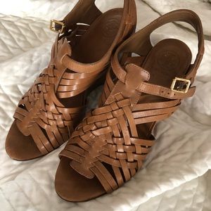 Tory Burch ‘Tevray’ leather wedges